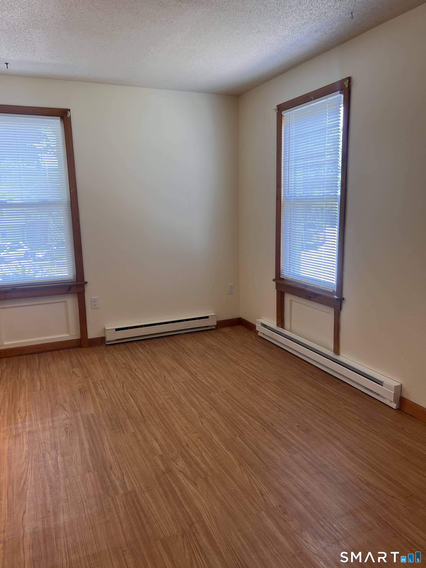 49 Ledyard Avenue Groton CT 06340