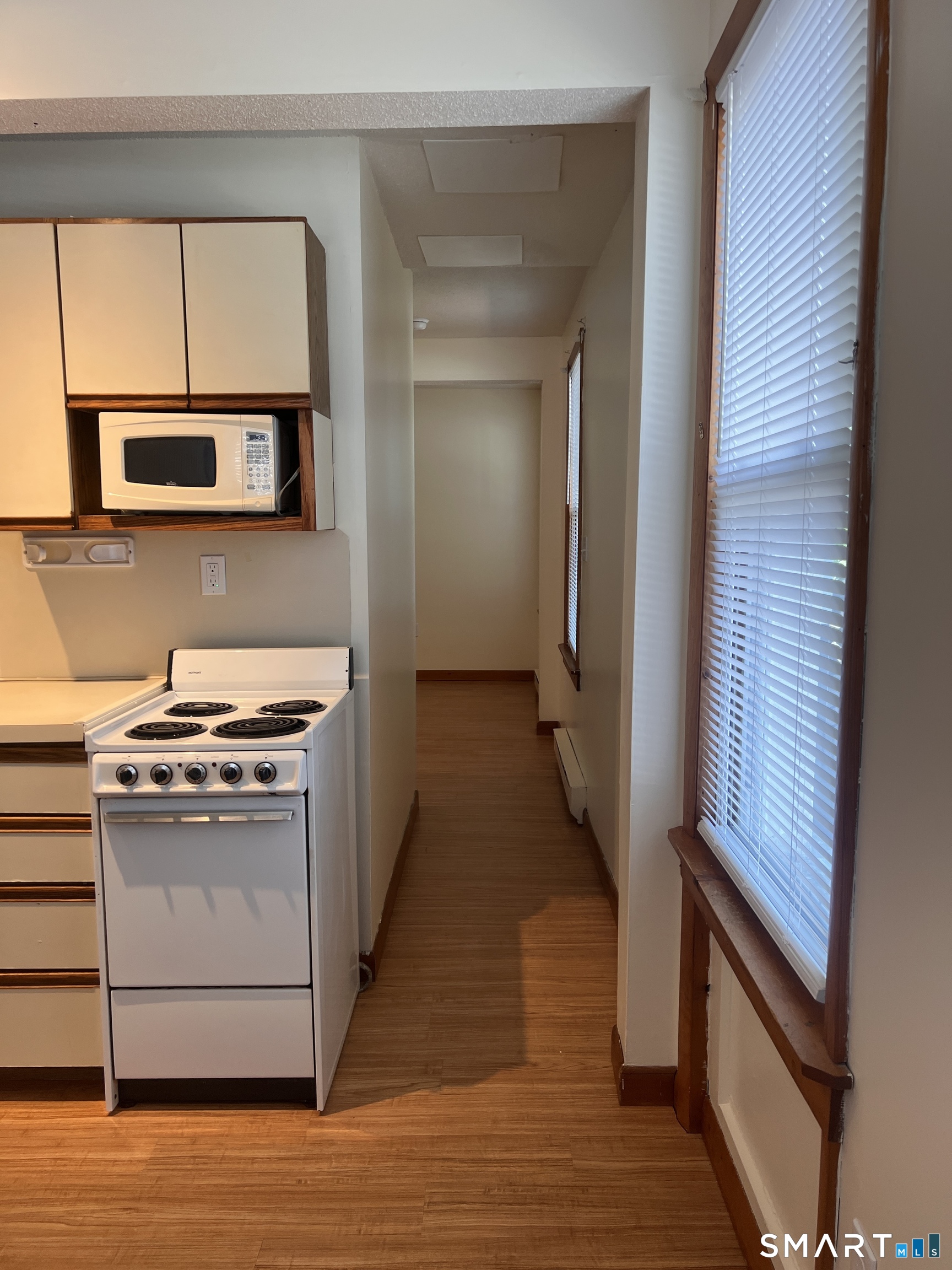 49 Ledyard Avenue Groton CT 06340