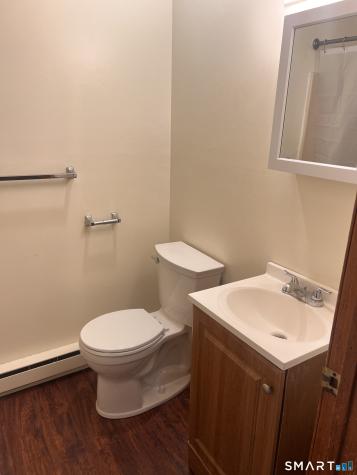49 Ledyard Avenue Groton CT 06340
