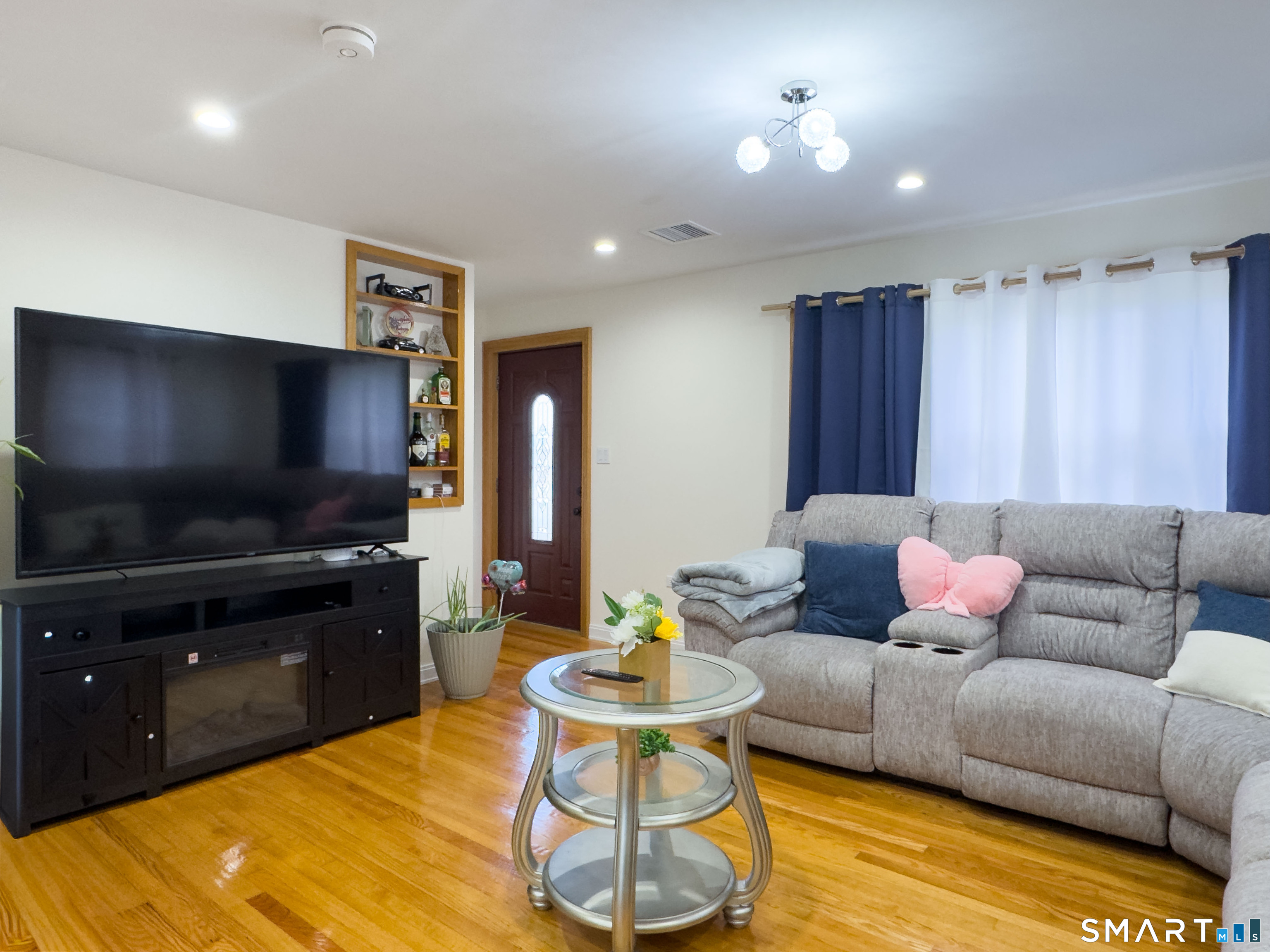 90 Seymour Street Waterbury CT 06708