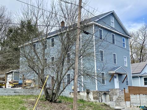 218 Charles Street Waterbury CT 06708