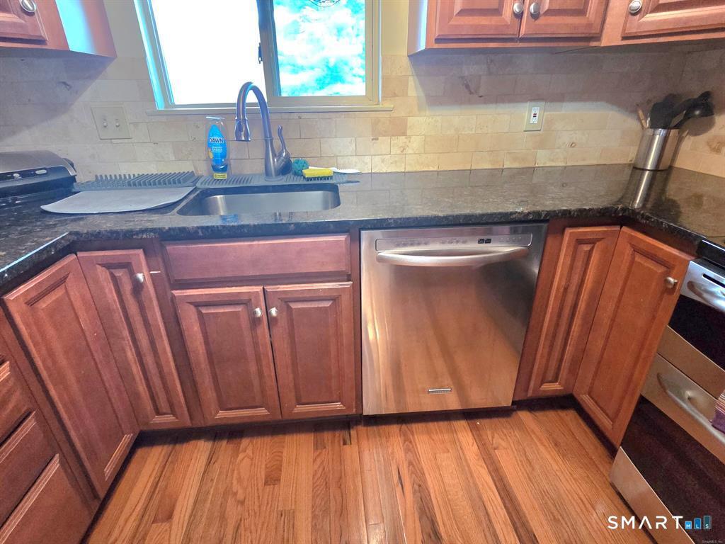 22 Amato Drive South Windsor CT 06074