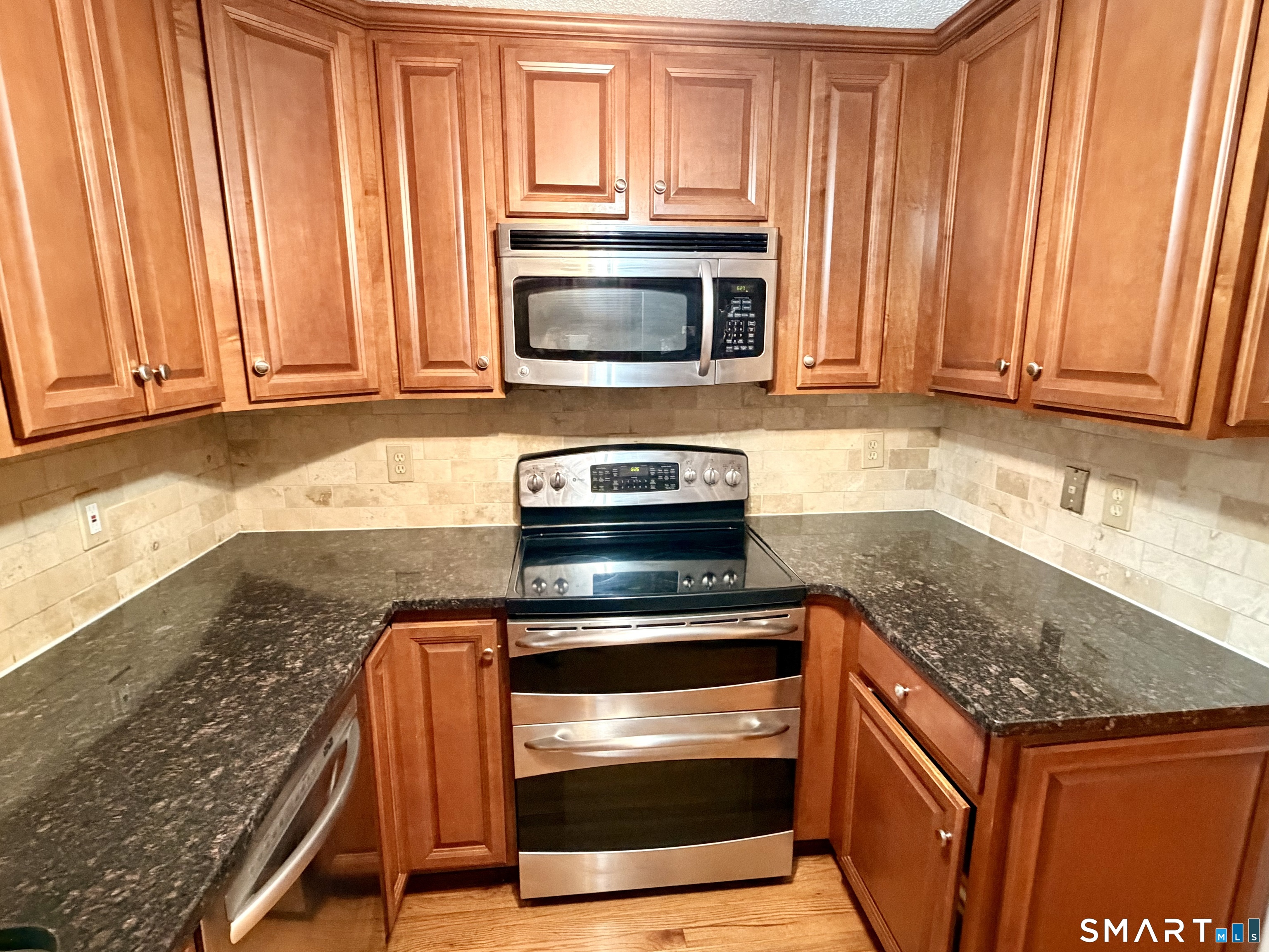22 Amato Drive South Windsor CT 06074