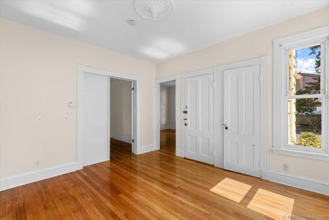 56 Mansfield Street New Haven CT 06511