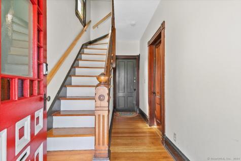 56 Mansfield Street New Haven CT 06511