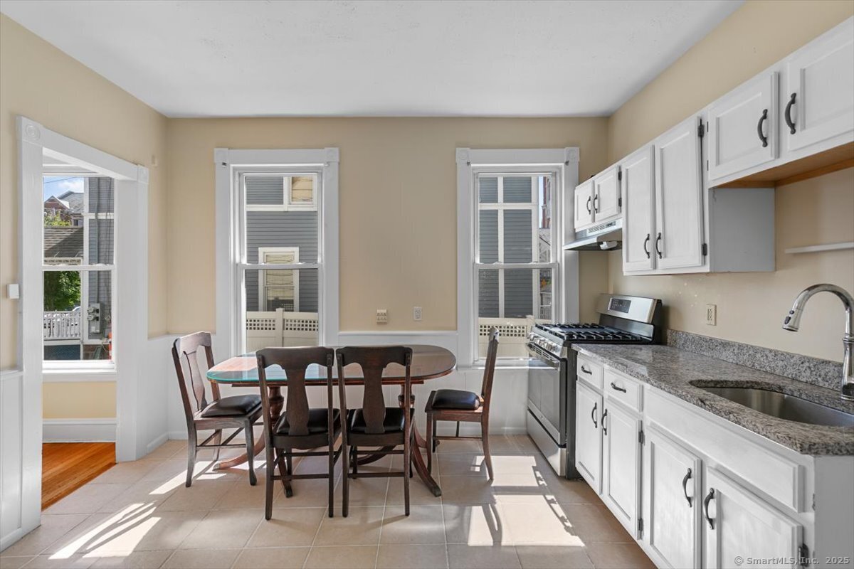 56 Mansfield Street New Haven CT 06511