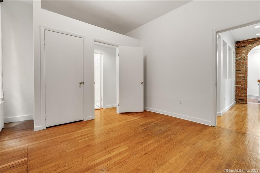 239 Bradley Street New Haven CT 06510