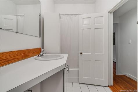 239 Bradley Street New Haven CT 06510