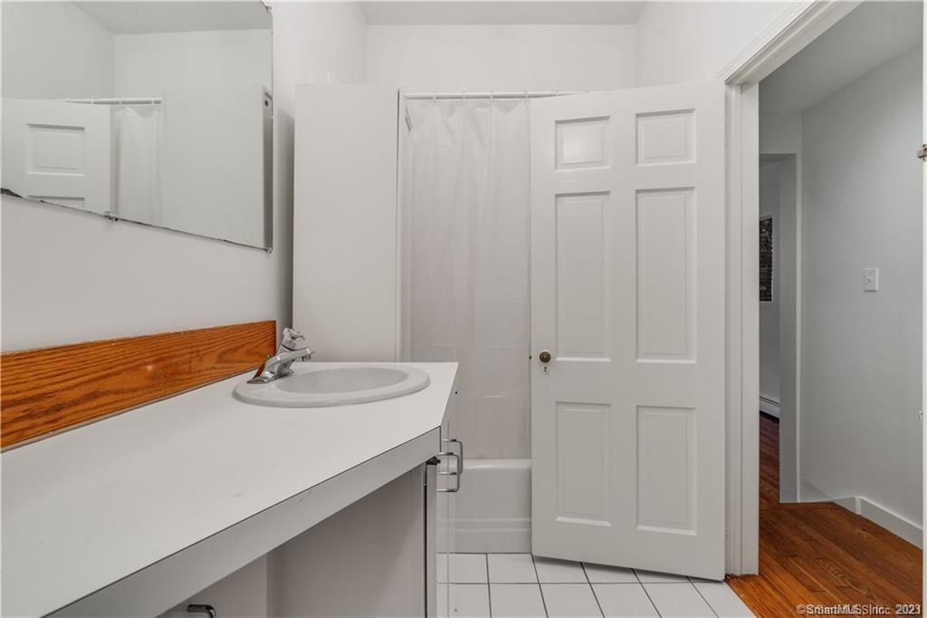 239 Bradley Street New Haven CT 06510