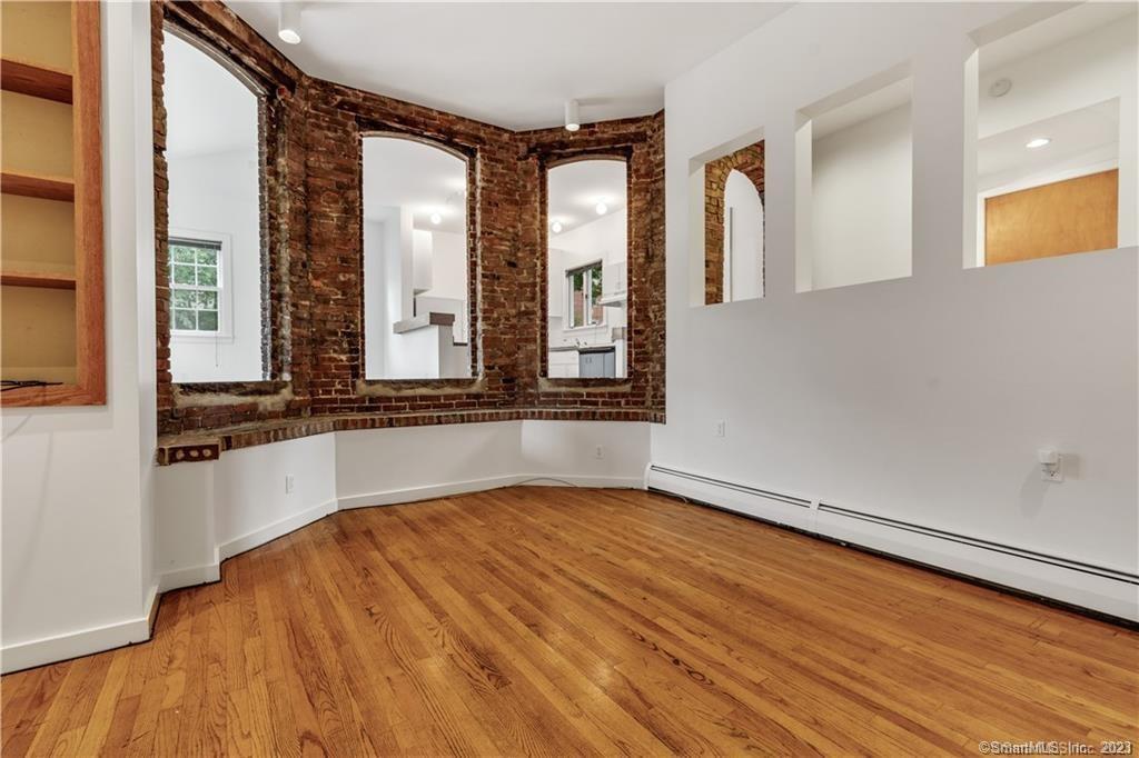 239 Bradley Street New Haven CT 06510