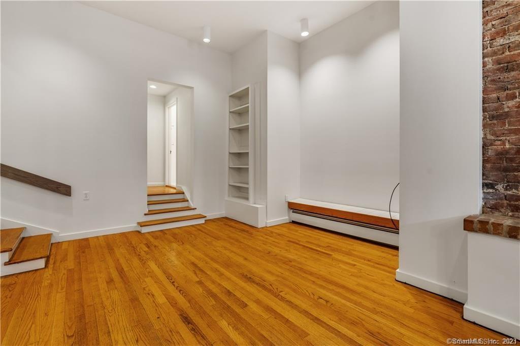 239 Bradley Street New Haven CT 06510