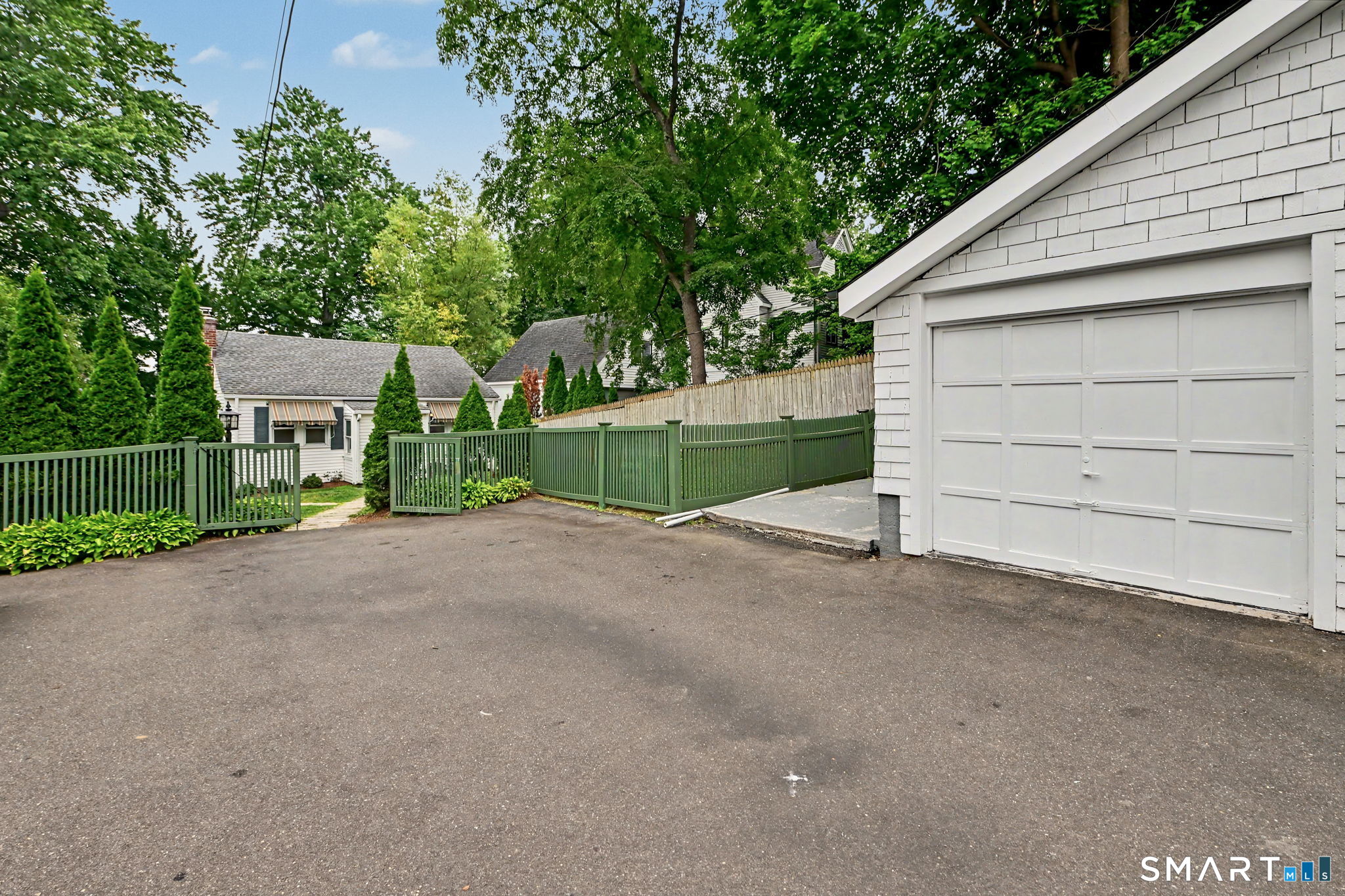 4R Highview Avenue Greenwich CT 06870