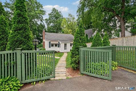 4R Highview Avenue Greenwich CT 06870