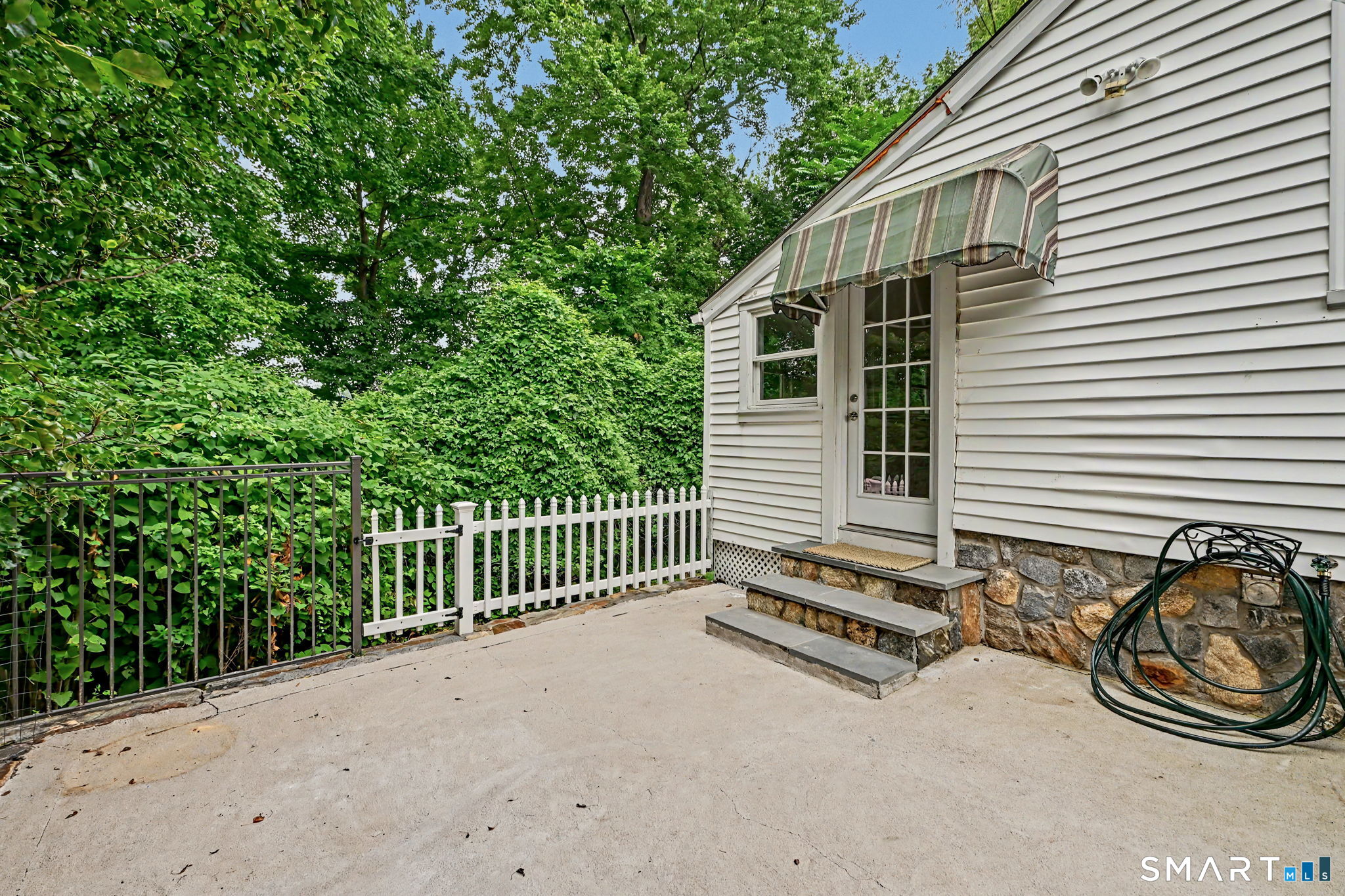 4R Highview Avenue Greenwich CT 06870
