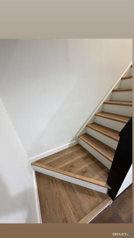 220 Emmett Avenue Derby CT 06418