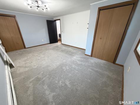 220 Emmett Avenue Derby CT 06418