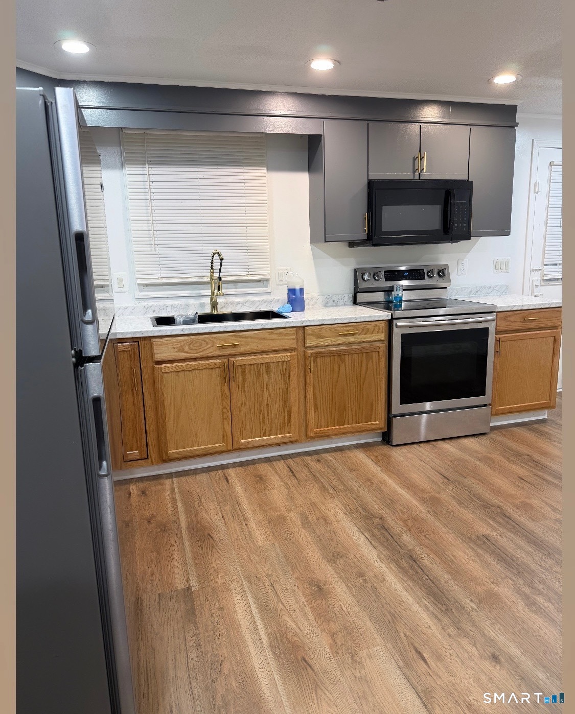 220 Emmett Avenue Derby CT 06418