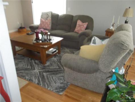 4 Reggie Way East Windsor CT 06016