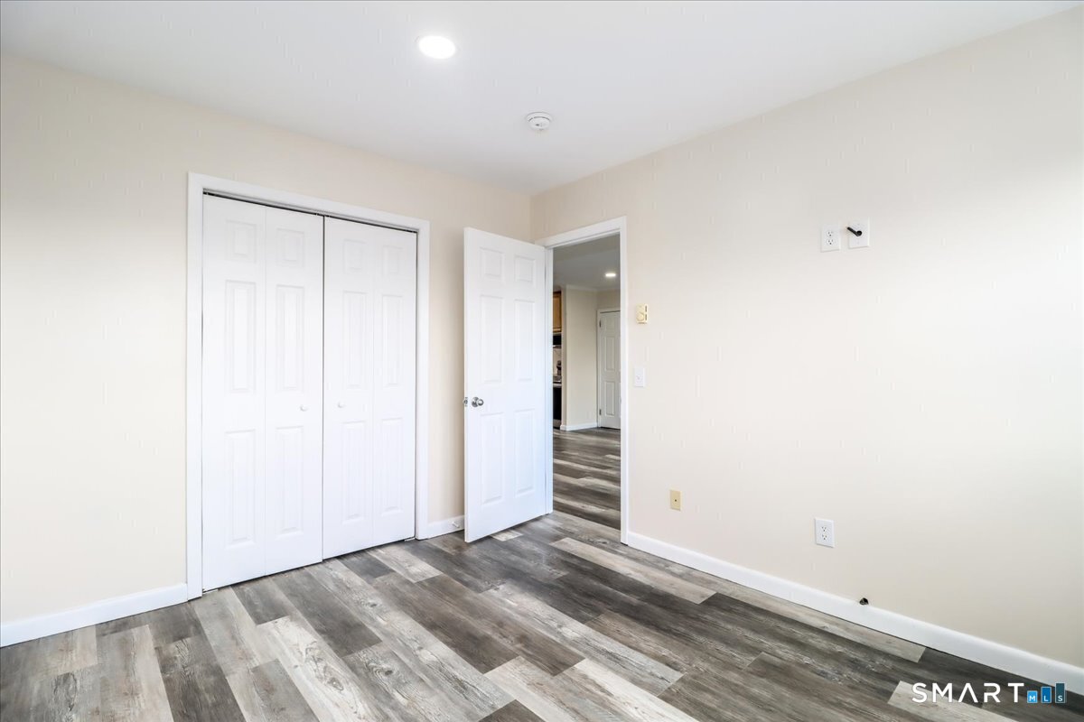 17 Fordyce Court New Milford CT 06776