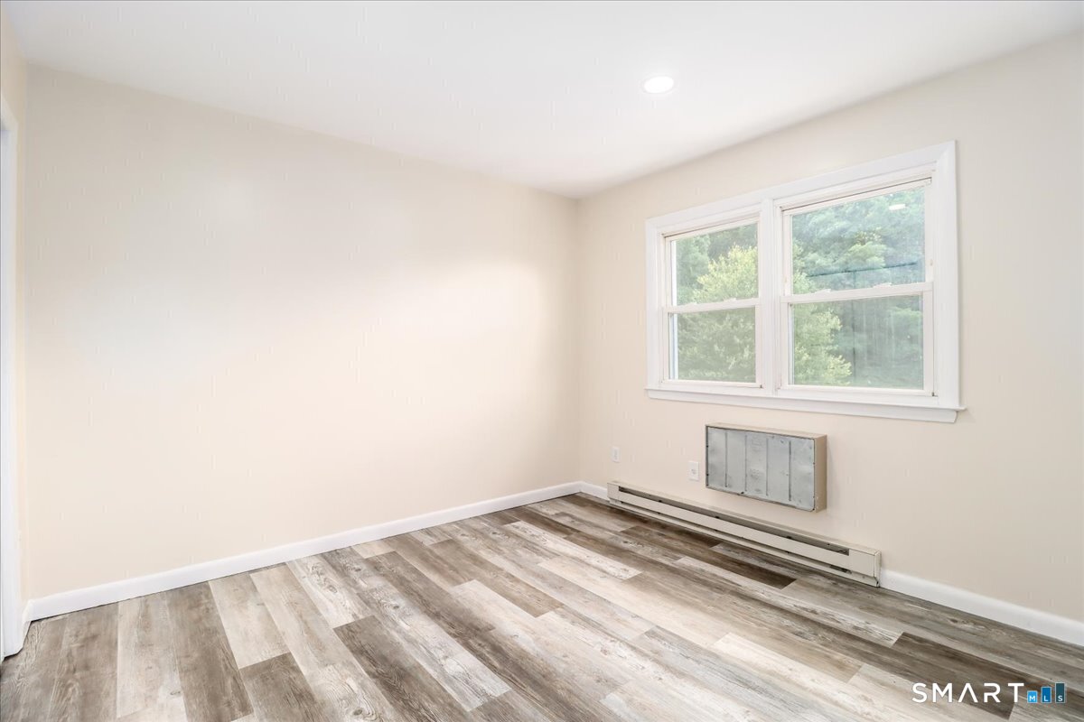 17 Fordyce Court New Milford CT 06776