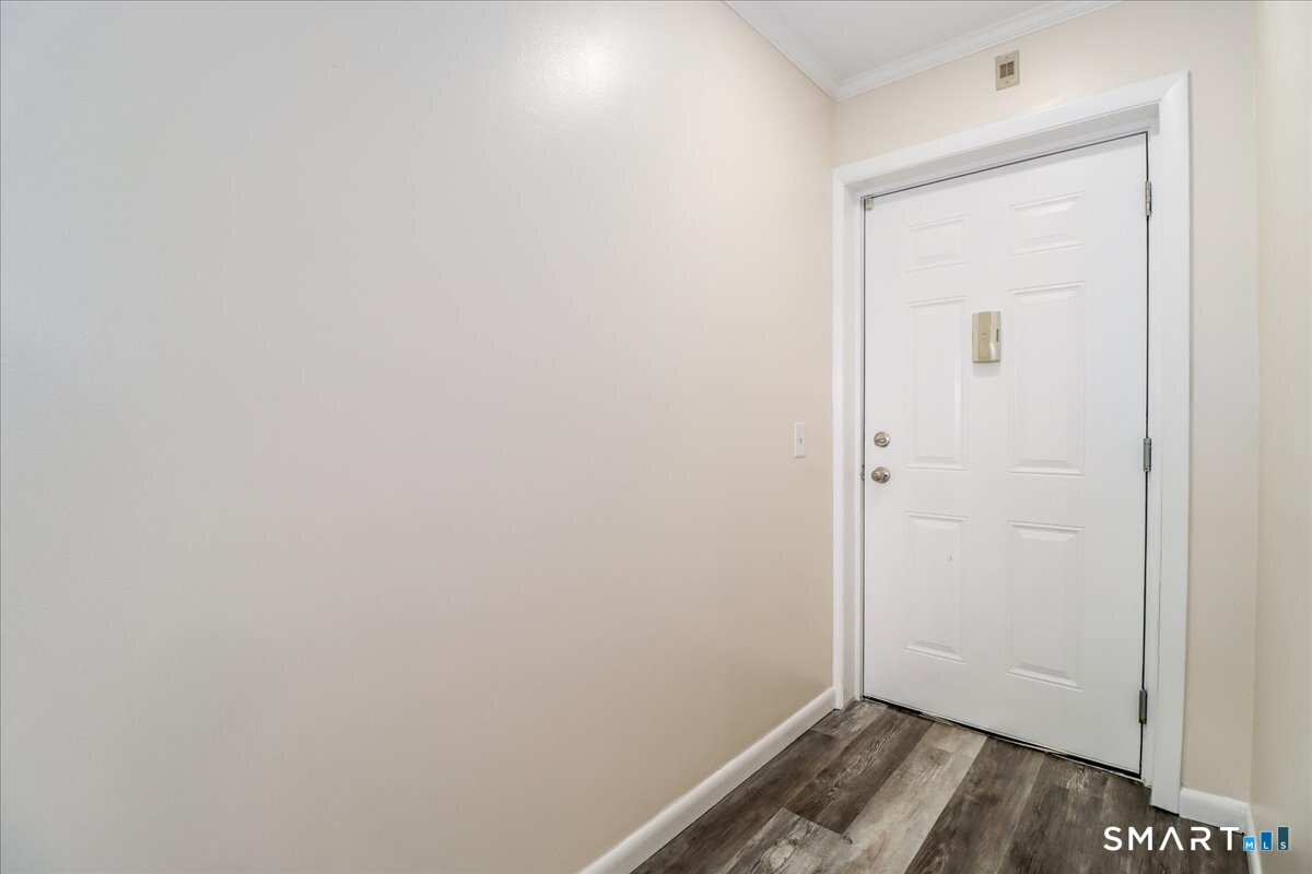 17 Fordyce Court New Milford CT 06776