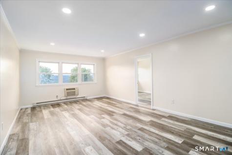 17 Fordyce Court New Milford CT 06776