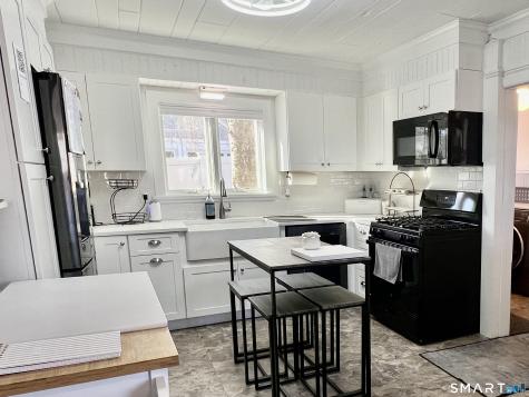 624 Vineyard Point Road Guilford CT 06437