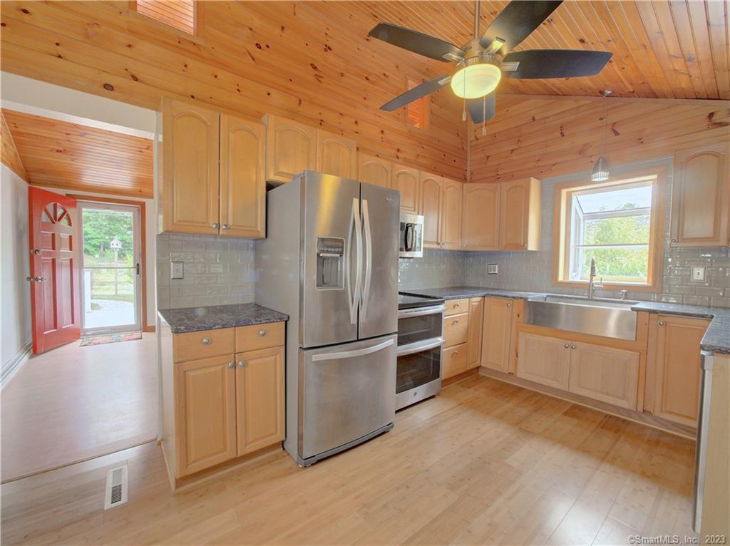 469 North Windham Road Windham CT 06256
