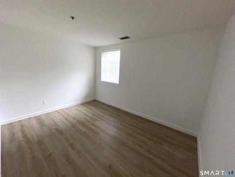 243 Judd Square Wallingford CT 06492