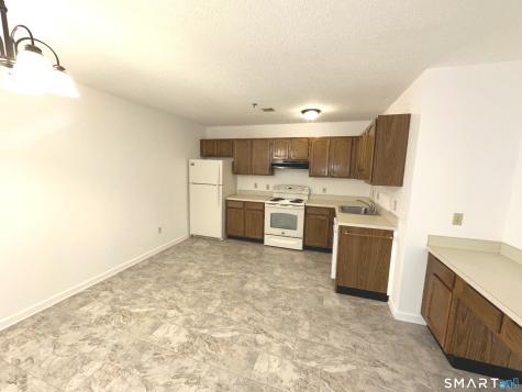 243 Judd Square Wallingford CT 06492