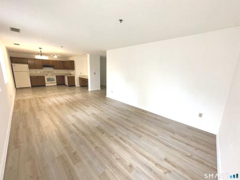 243 Judd Square Wallingford CT 06492