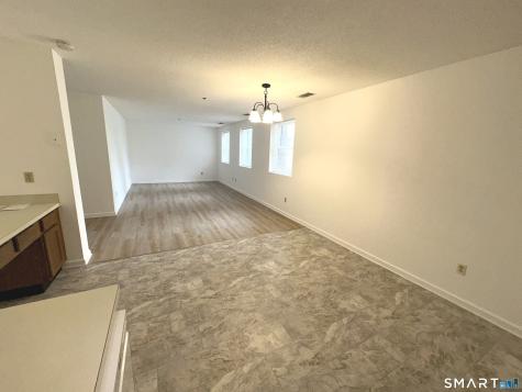 243 Judd Square Wallingford CT 06492