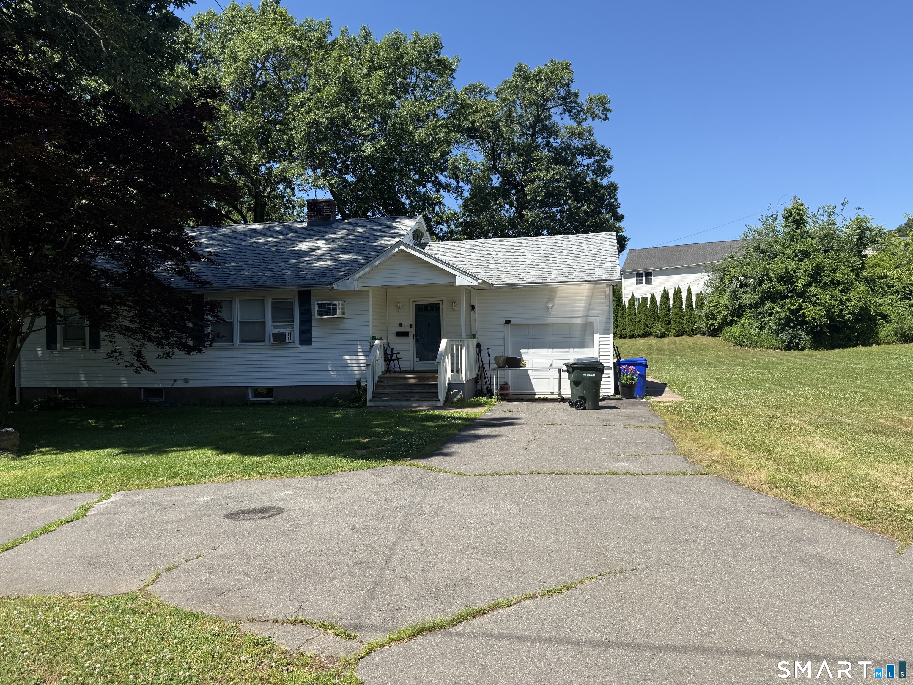160 Dividend Road Rocky Hill CT 06067