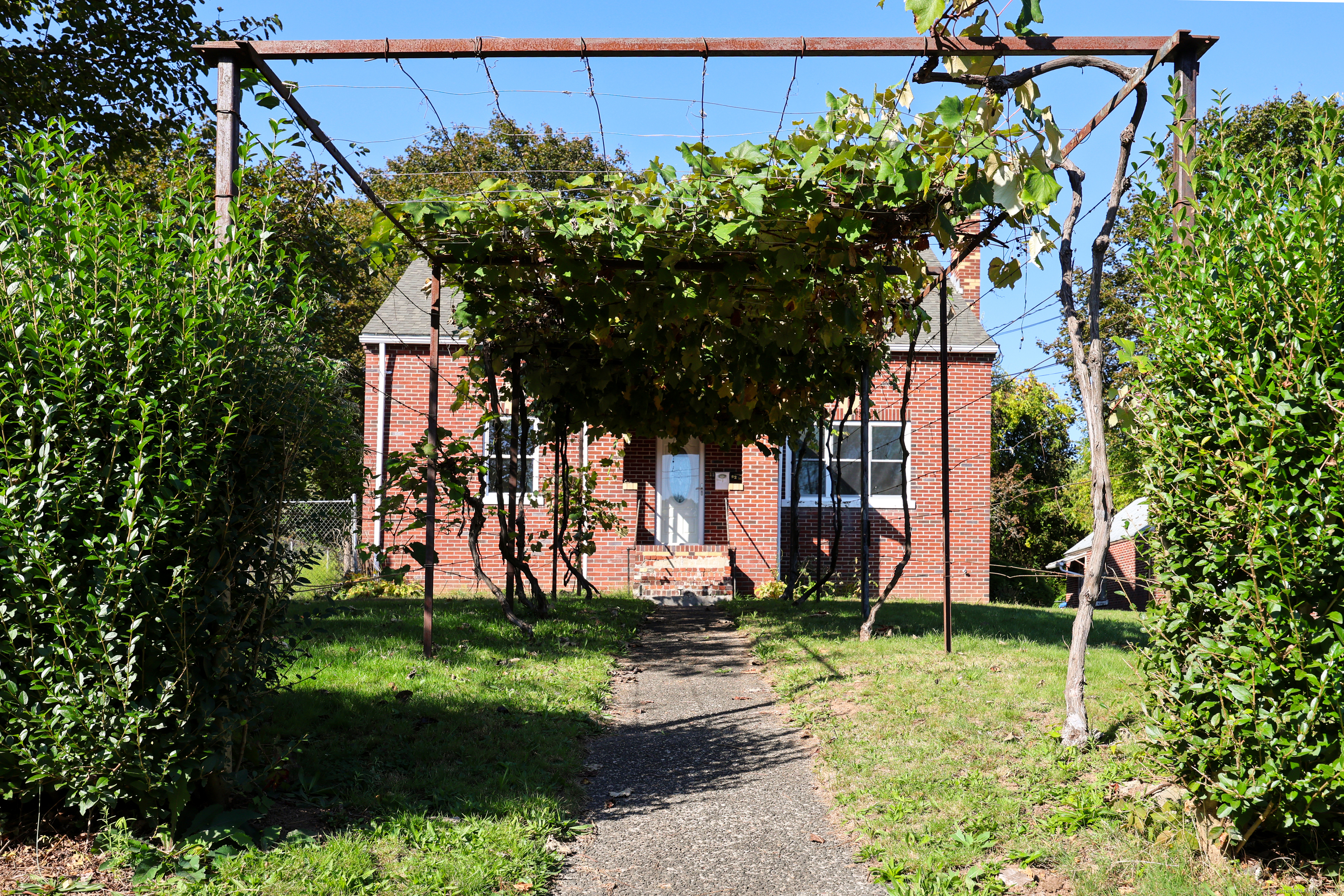 142 Wolcott Street Bristol CT 06010