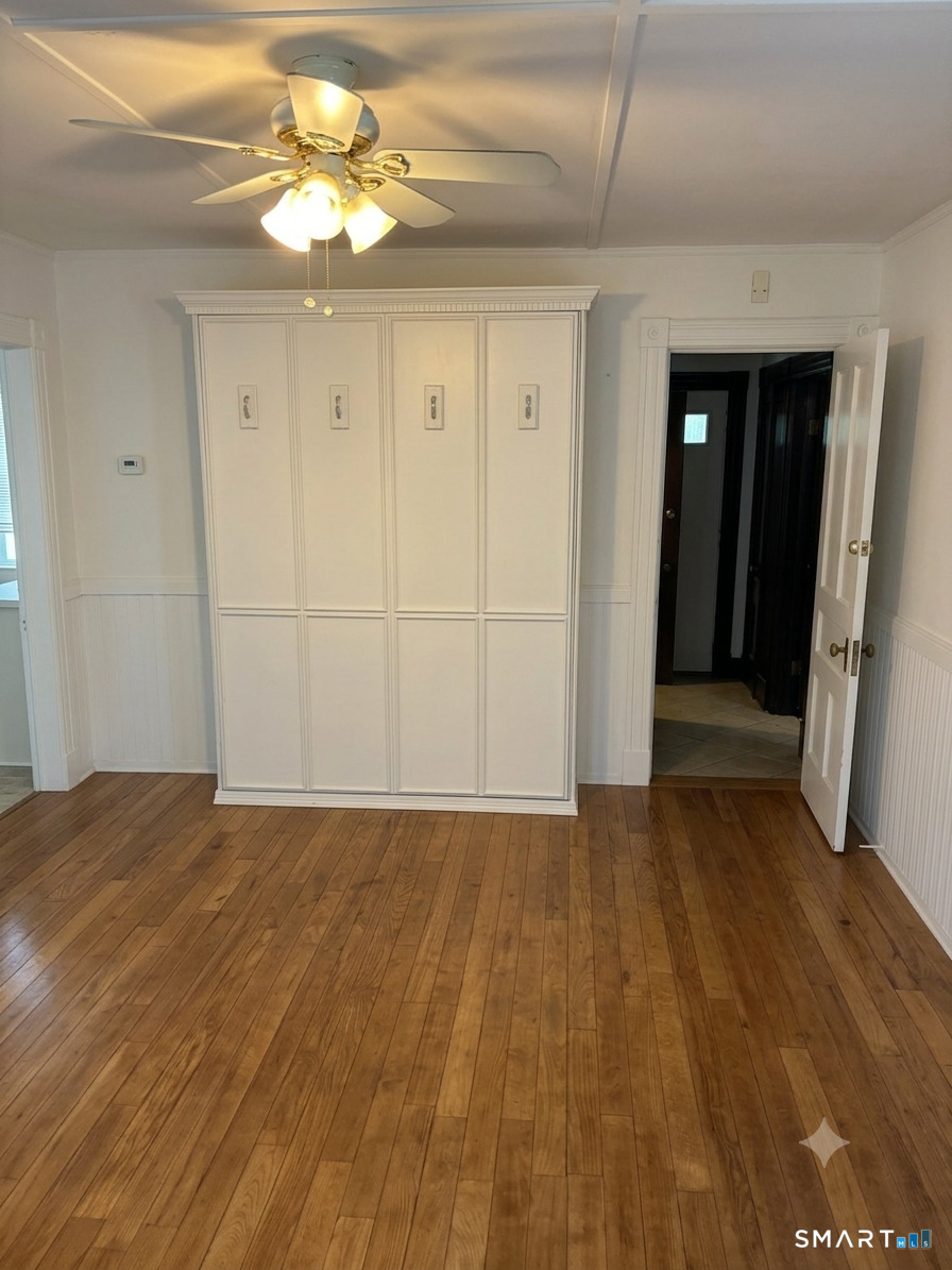 22 Grove Street Norwich CT 06360