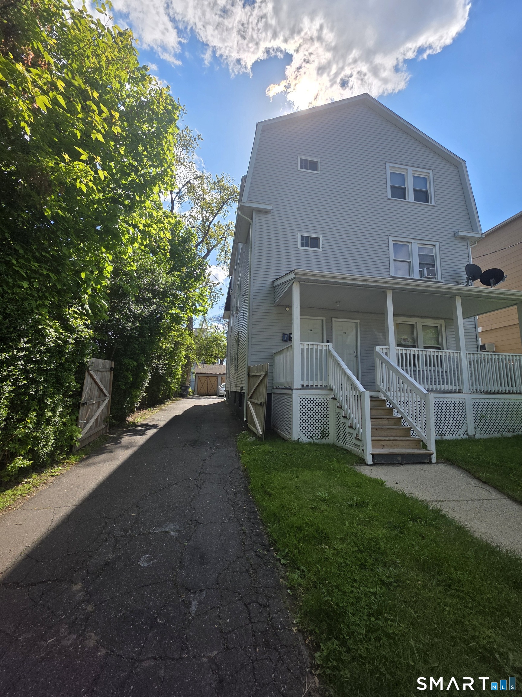242 Enfield Street Hartford CT 06112