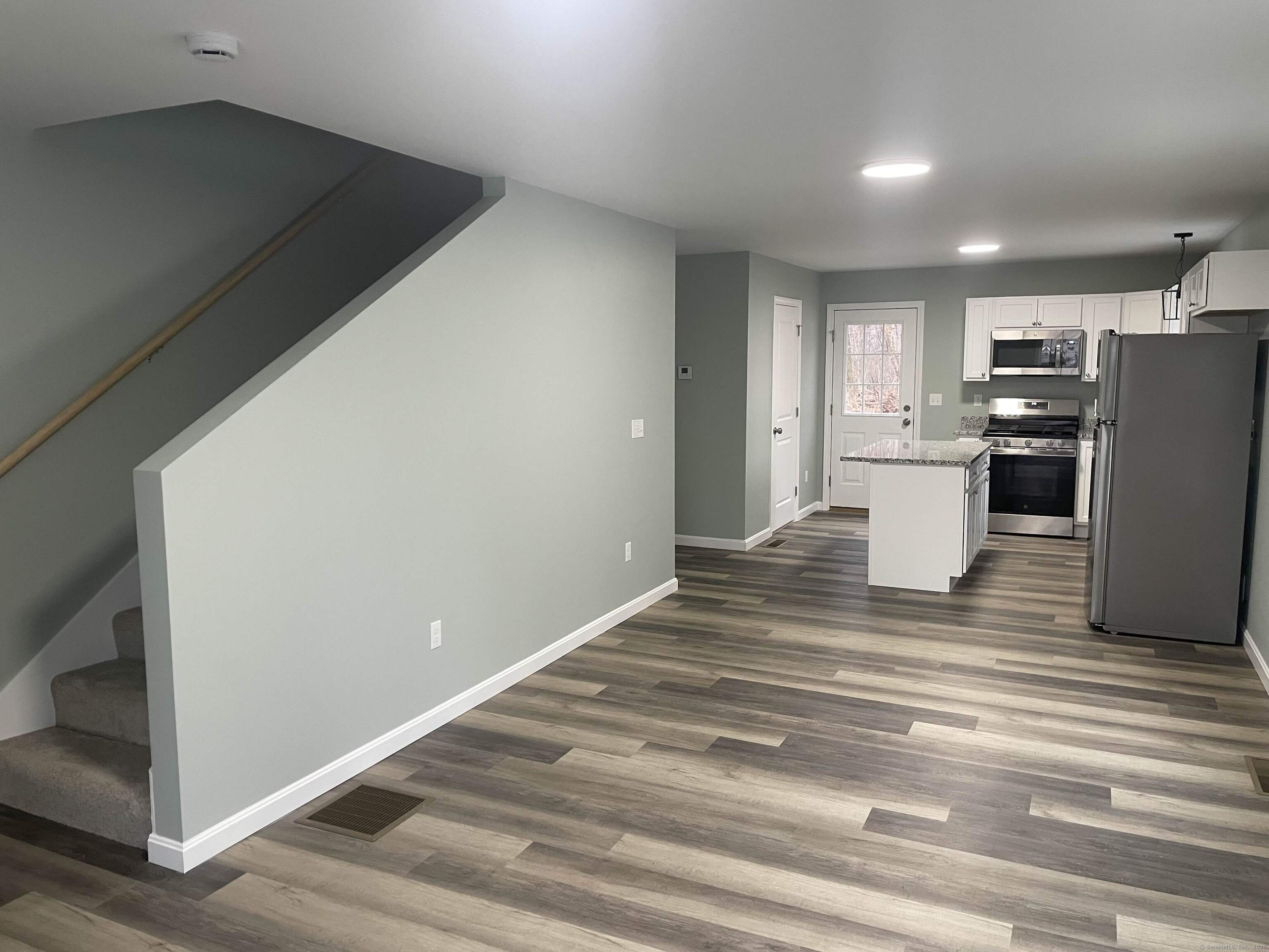 82 Park Avenue Enfield CT 06082