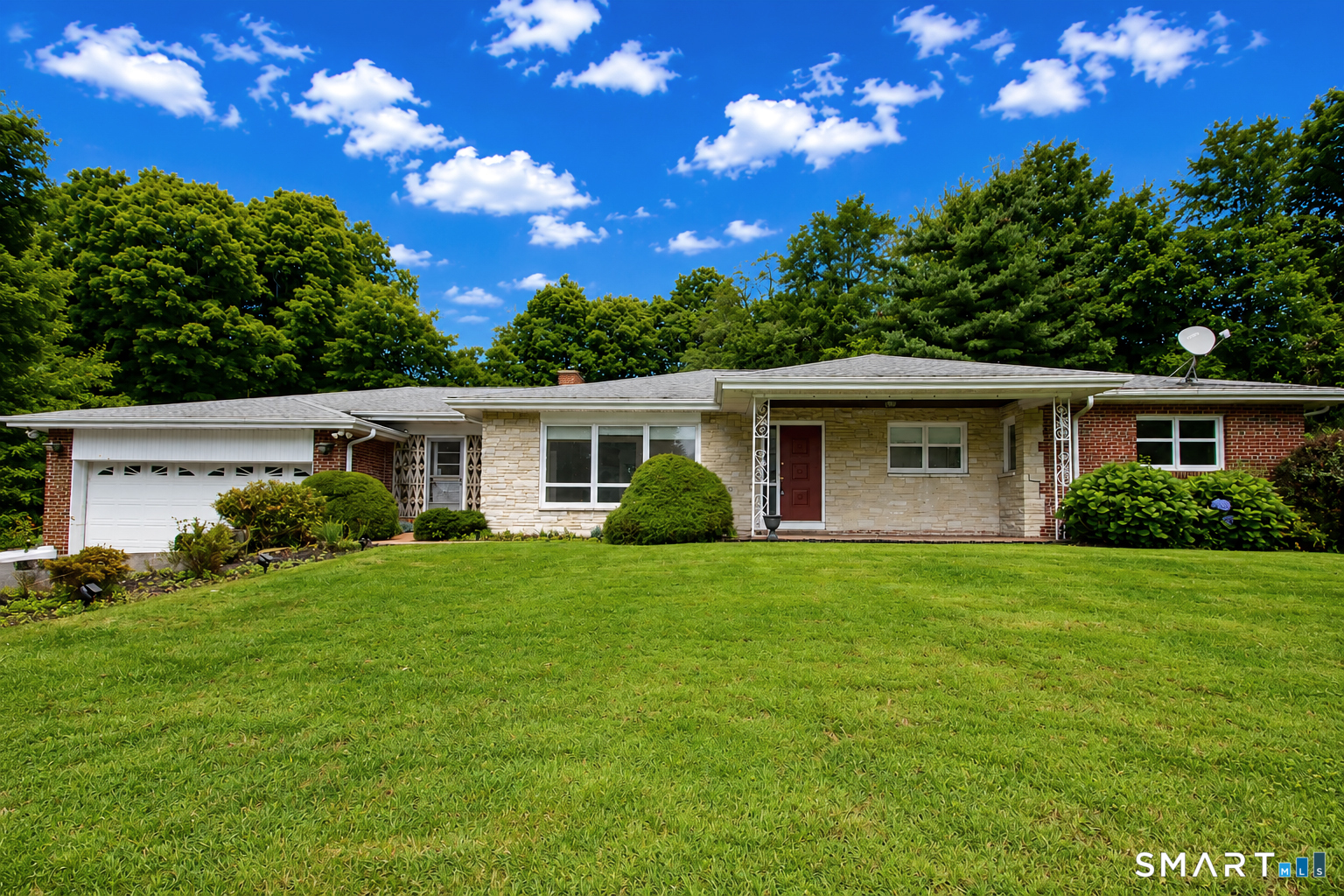 85 Center Street Wolcott CT 06716