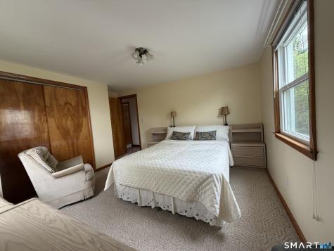 133 Pinehurst Avenue New Britain CT 06053