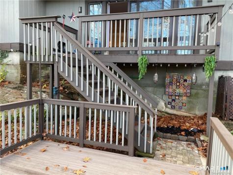 12 Harbour Village Branford CT 06405