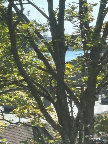 12 Harbour Village Branford CT 06405