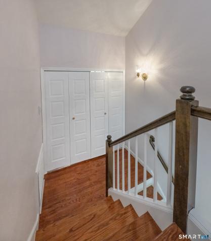 12 Harbour Village Branford CT 06405