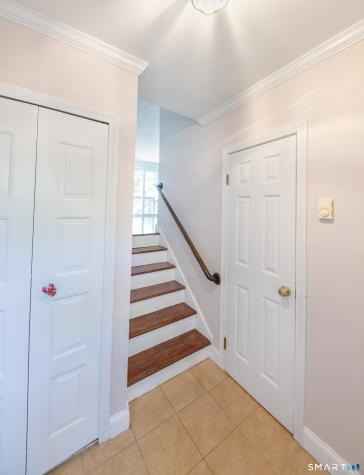 12 Harbour Village Branford CT 06405