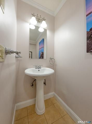 12 Harbour Village Branford CT 06405