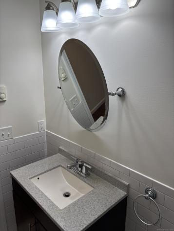 14 Elmview Circle Waterbury CT 06708