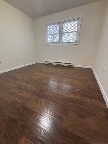 14 Elmview Circle Waterbury CT 06708