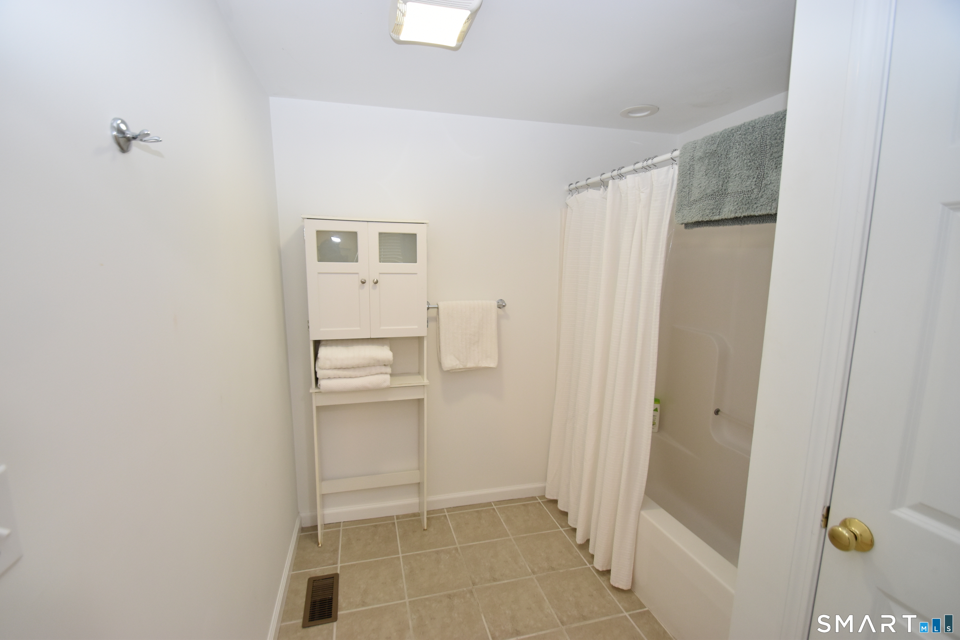139 Hewitt Road Stonington CT 06378