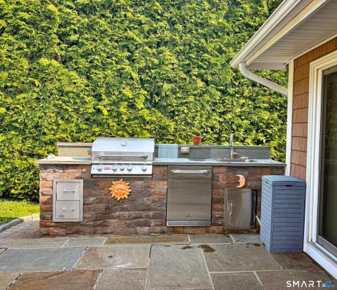 120 Pilgrim Drive Greenwich CT 06831