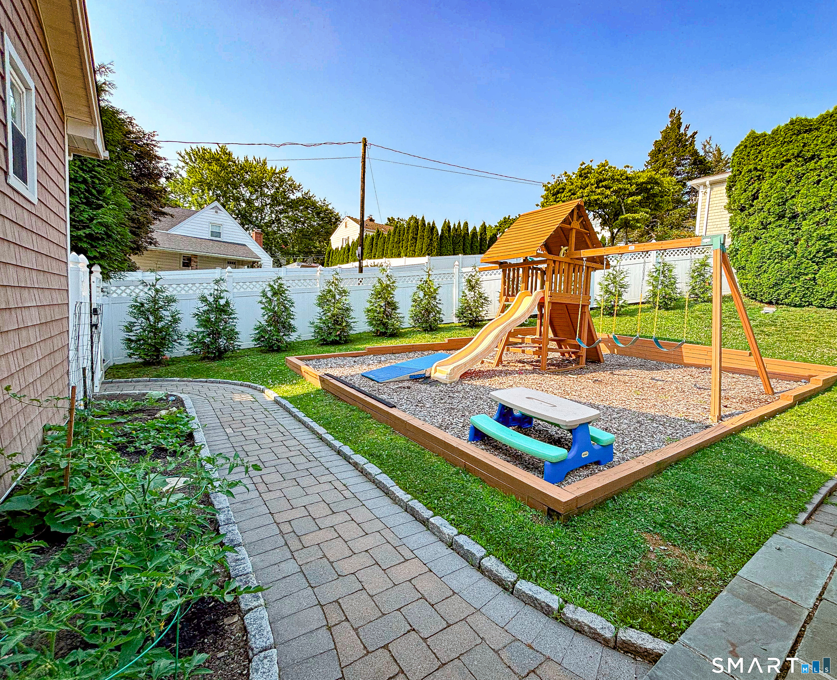 120 Pilgrim Drive Greenwich CT 06831