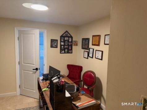 24 North Calvin Road Weston CT 06883